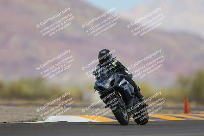 media/Sep-11-2022-SoCal Trackdays (Sun) [[81b7e951af]]/Turn 14 (1130am)/